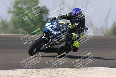 media/Sep-20-2025-TrackDaz (Sat) [[27f0cde673]]/B Group/1120am (Turn 2)/